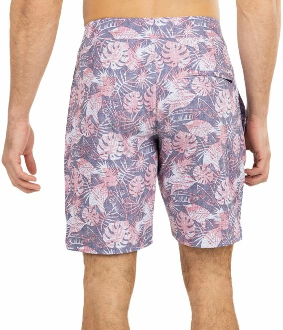 TravisMathew Men's Foot The Bill Golf Shorts For Men Insignia 4 TravisMathew Men's Foot The Bill Golf Shorts For Men Insignia - Image 2