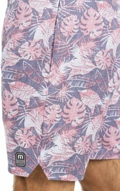 TravisMathew Men's Foot The Bill Golf Shorts For Men Insignia 9 TravisMathew Men's Foot The Bill Golf Shorts For Men Insignia -TravisMathew Sales Store unnamed file 477